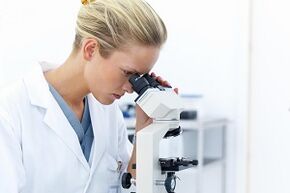 laboratorní diagnostika plísní na nohou